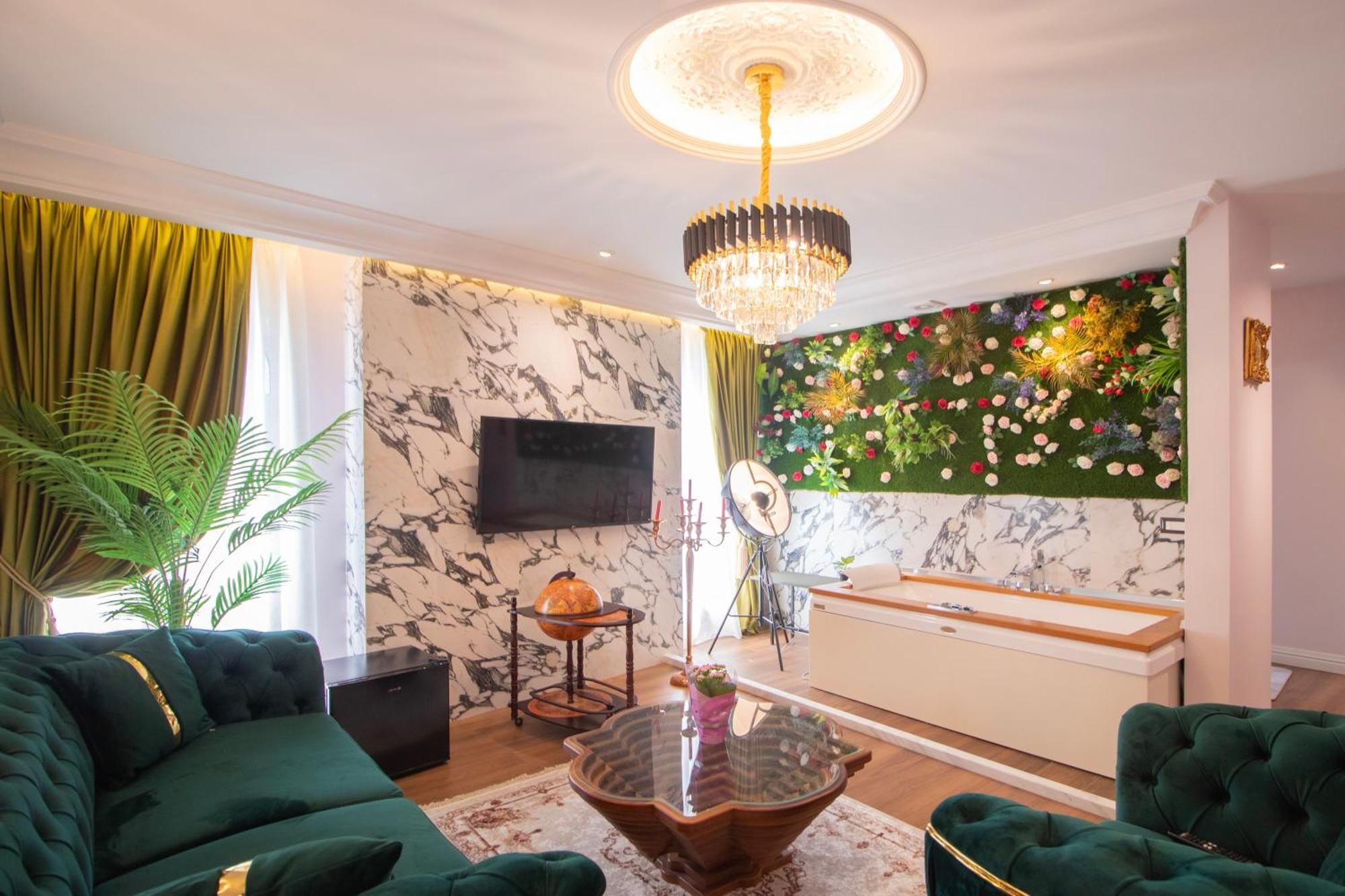 Hotel Ambasada Qta Patza-Kuqani Kültér fotó