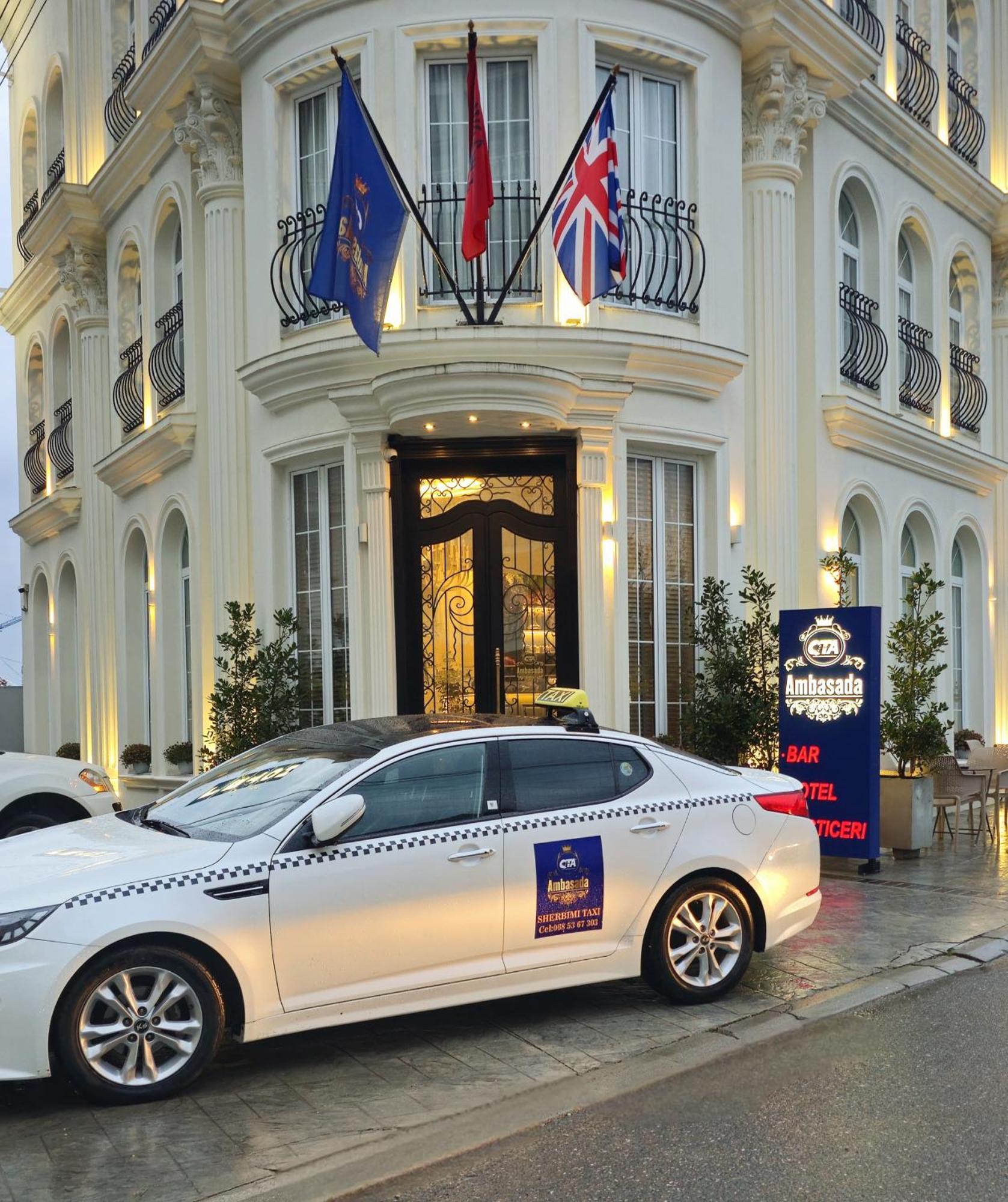 Hotel Ambasada Qta Patza-Kuqani Kültér fotó